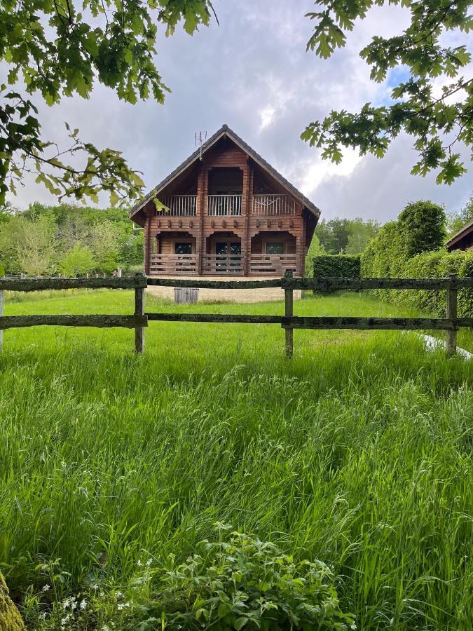 Au Bord Du Lac III Villa Montigny-en-Morvan ภายนอก รูปภาพ